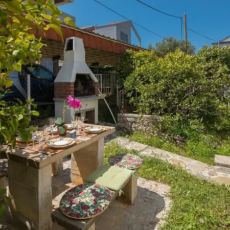 Beachfront Apartment Trogir